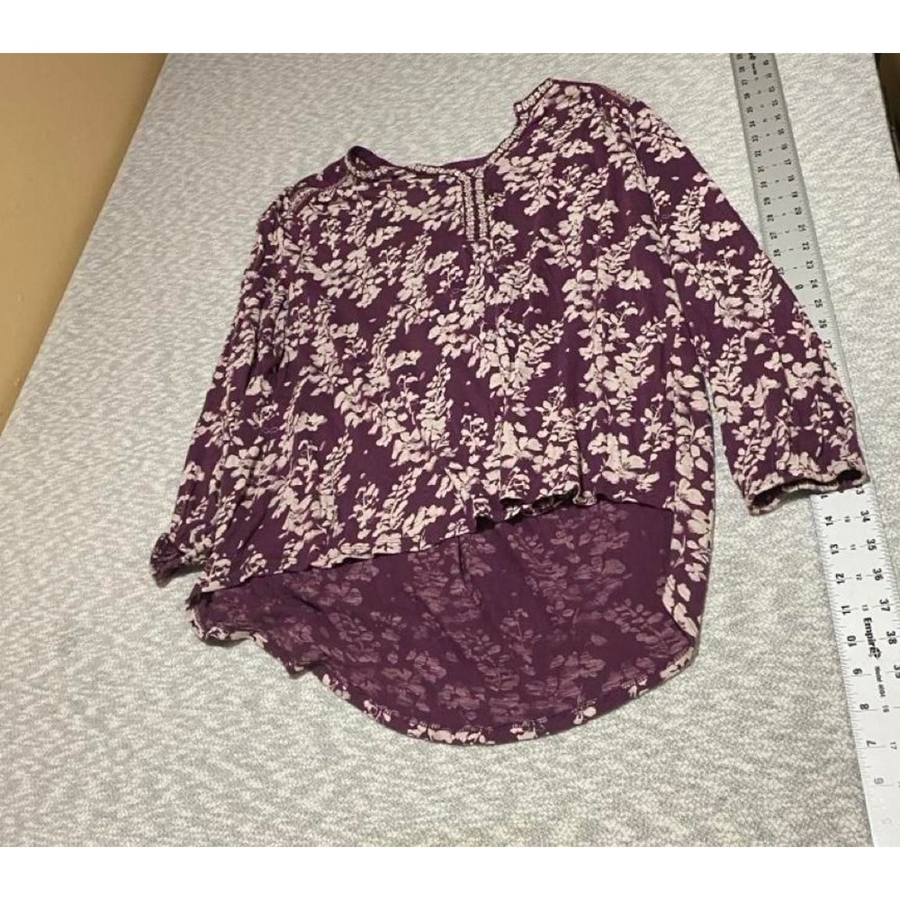 Lucky Brand purple & white floral blouse with lace trim women 3X. SKU-B921